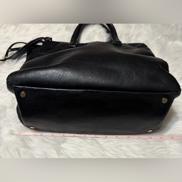 Banana Republic Vintage Hartford Satchel Leather Tote - Picture 12 of 16